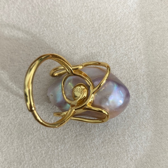 Elegant Gold and Purple Pearl Ring - Picture 3 of 3